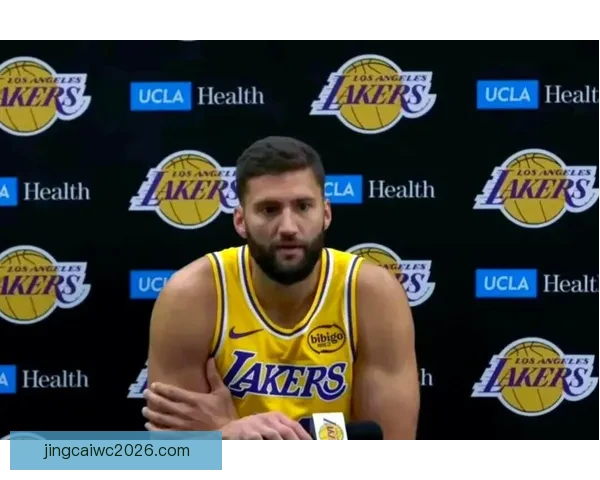 湖人伤情更新里夫斯可出战克勒贝尔缺席对阵魔术